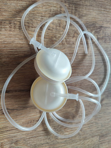 Medela Symphony Breast Pump Membrane Cap Set Of 2 (1 foto / 1)