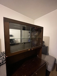 Kapp 161,5 x 44 x 88,5 (2 foto / 3)