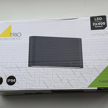 THAMES II 2x4,5W LED 400lm White / Black