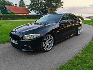 BMW 535d (1 фото из 8)