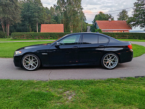 BMW 535d (2 фото из 8)
