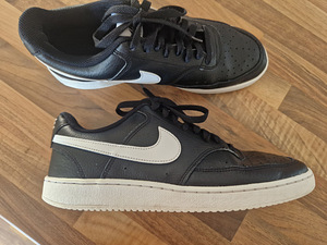 Кроссовки Nike р41 (4 фото из 4)
