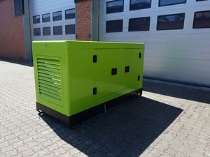 Generaator 37.5KVA, 3 fas, 230/400V (7 foto / 7)