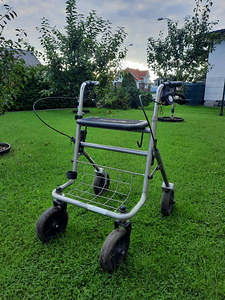 4-rattaline tugiraam, Ideal Rollator (MEYRA) (1 foto / 2)