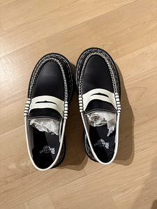 Dr. Martens Loafers (3 foto / 3)