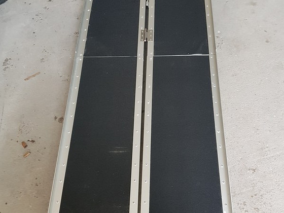 Kokkupandav raamatukujuline kaldtee, 4ft, 5ft, Multi-Fold Ra