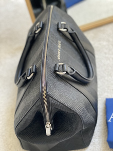 Сумка Armani Jeans (2 фото из 8)