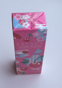 Escada Cherry in Japan Limited Edition EDT 30ml (4 foto / 4)