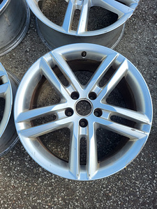 Müüa Audi veljed 4g0601025bl r18 5/112 (2 foto / 10)