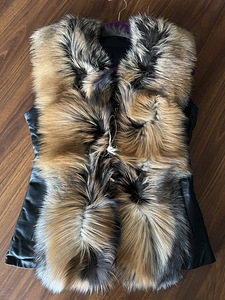 Myya naturaalne Gold Fox karusnaha vest, suurus 38 (1 foto / 7)
