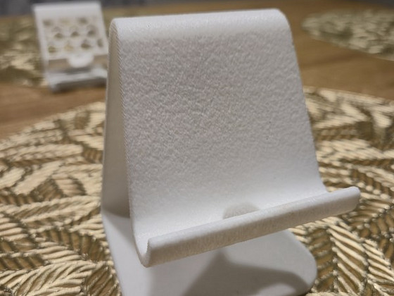 Telefoni hoidik/hoidja – 3D prinditud PLA
