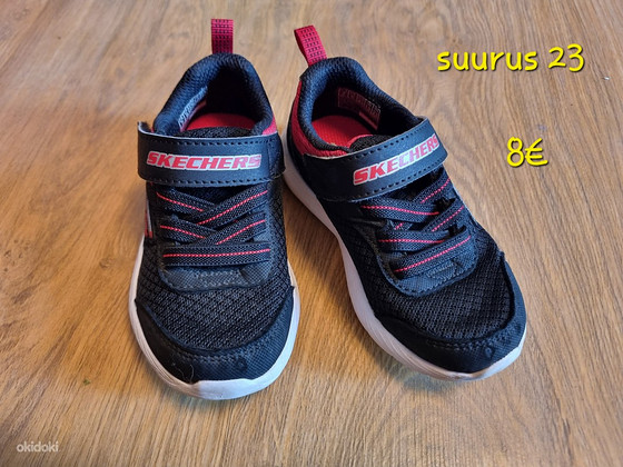 Детские кроссовки Skechers 23