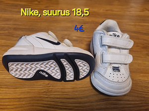 Кроссовки Nike 18,5 (1 фото из 5)