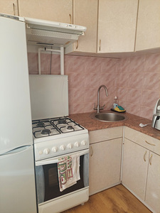 Kangelaste prospekt 10, Pähklimäe, Narva, Ida-Virumaa (11 foto / 11)