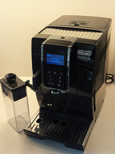 De'Longhi полностью автоматическая кофемашина ECAM350.55.B (2 фото из 3)