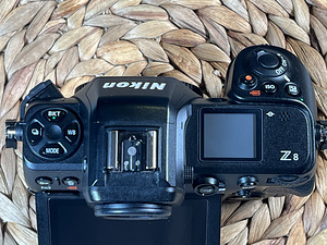 Nikon Z8 kaamera (6 foto / 8)