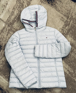 Sügis-kevad jope Tommy Hilfiger (1 foto / 6)