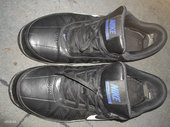 Кроссовки Nike