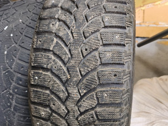 Bridgestone Blizzak 225/55/16 6 мм