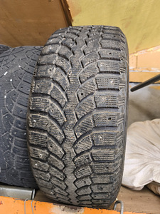 Bridgestone Blizzak 225/55/16 6 mm (1 foto / 1)