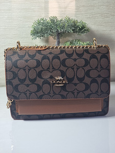 Сумка COACH (1 фото из 4)