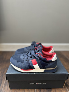 Кроссовки Tommy Hilfiger, размер 32 (1 фото из 3)