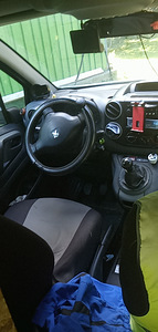 Auto (2 foto / 7)