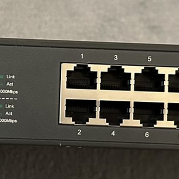 Tp link TL-SG1016D 16 port