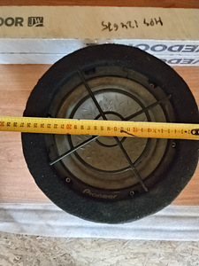 Subwoofer (2 foto / 3)