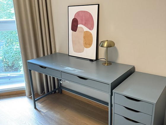 IKEA laud ja kapp
