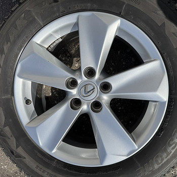 17" оригинальные диски Lexus NX 5x114,3 + зимние шины 7-8мм
