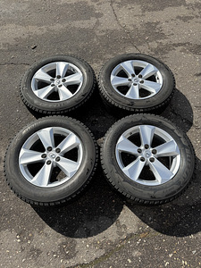 17" оригинальные диски Lexus NX 5x114,3 + зимние шины 7-8мм (5 фото из 10)