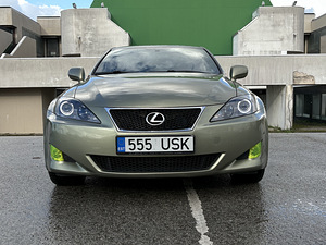 Lexus IS 250 (1 фото из 10)