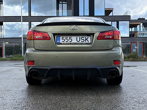 Lexus IS 250 (4 фото из 10)