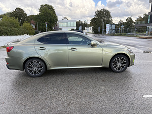 Lexus IS 250 (6 фото из 10)
