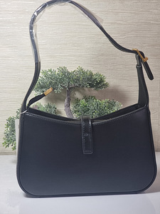 Сумка YSL (2 фото из 3)
