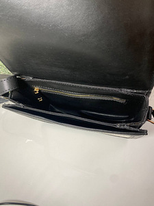 Сумка CELINE PARIS (3 фото из 4)