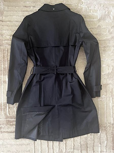 Плащ ARMANI JEANS (3 фото из 3)