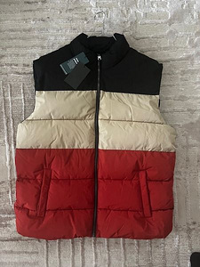 UHIUUS VEST ONLY & SONS (1 foto / 3)