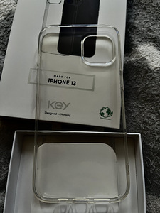 Чехол на iPhone 13 (5 фото из 6)