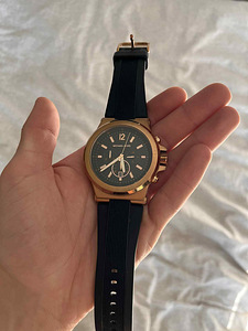 Часы Michael Kors (3 фото из 9)