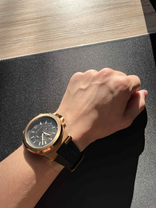 Часы Michael Kors (6 фото из 9)