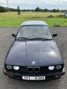MÜÜA BMW 324td (9 foto / 15)