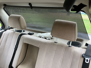 MÜÜA BMW 324td (12 foto / 15)