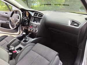 CITROEN C4 Sport 1.6 HDI 2014 (8 фото из 14)