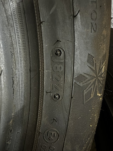 Ламели шины 235/55 R18 104V (4 фото из 4)