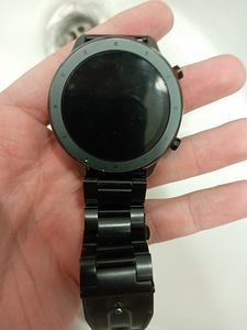 Smart-kellad (2 foto / 2)