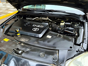 TOYOTA AVENSIS / FACELIFT / TO 05.2026 (6 фото из 15)