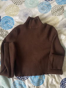 Одежда (1 фото из 10)