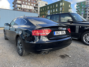 Audi A5 2011 rendiauto (2 foto / 3)